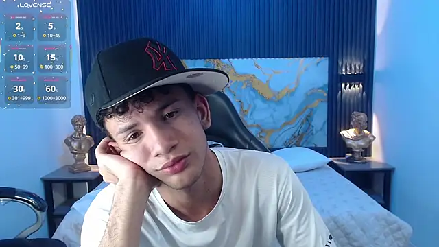 JDWhite18 online show from July 27, 2026, 4:14 pm