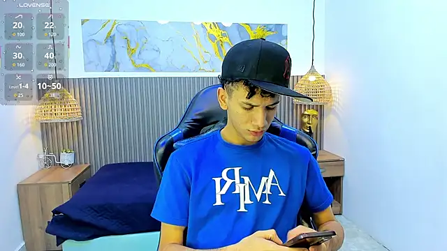 JDWhite18 online show from July 19, 2026, 3:48 am