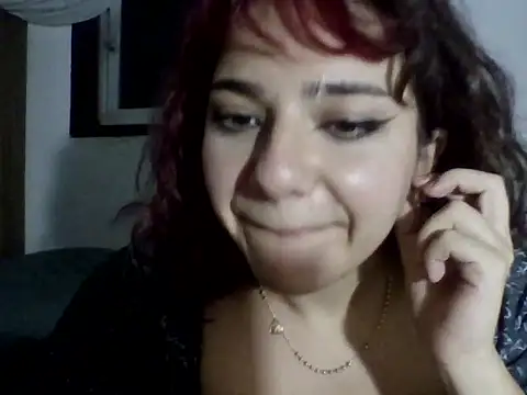 honeymuse online show from February 3, 2026, 2:53 am