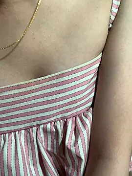 Naily  online show from April 20, 2026, 8:28 am