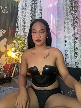 Queen-barbie online show from May 8, 2026, 1:20 am