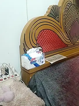 Snapshot of Rotna_begum chatting on March 19, 2026, 5:35 pm Rotna begum online show from March 19, 2026, 5:35 pm