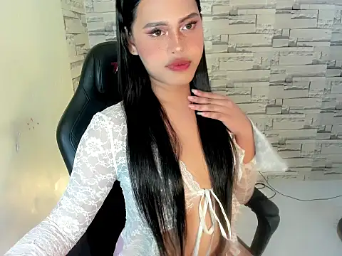 Snapshot of ursweet_thanyaXx chatting on July 28, 2026, 12:34 pm ursweet thanyaXx online show from July 28, 2026, 12:34 pm