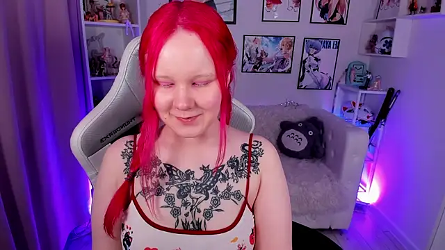 AnnieVibe online show from May 4, 2026, 5:38 pm