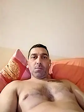 Snapshot of Spider2828 chatting on April 4, 2026, 5:30 pm Spider2828 online show from April 4, 2026, 5:30 pm