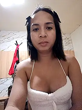 DollyWinter online show from April 2, 2026, 3:08 pm