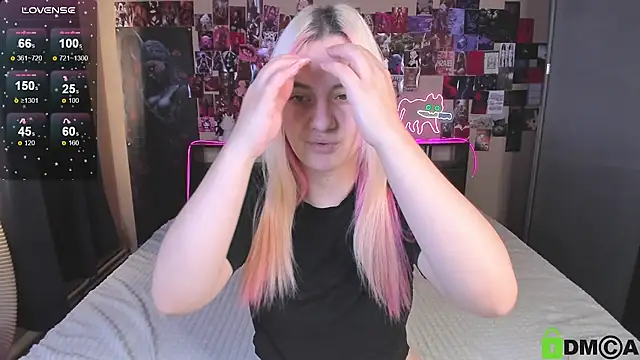Naomi1Hinata online show from August 7, 2026, 2:06 am