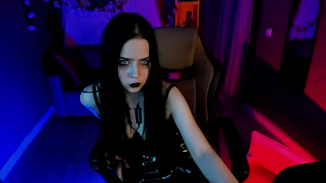 madam inferno online show from March 18, 2026, 12:41 pm