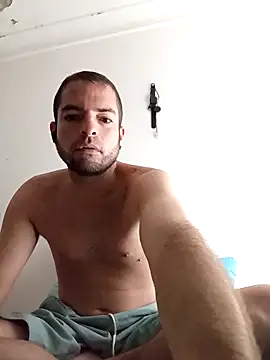 Richard241823 online show from May 9, 2026, 9:56 am