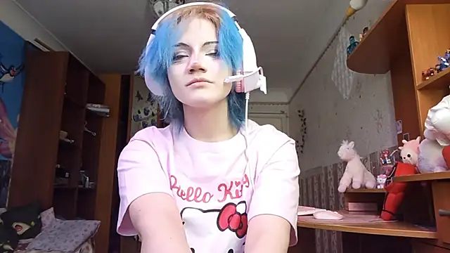 KathernSaulters online show from February 4, 2026, 11:27 am