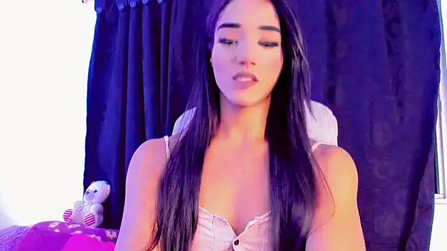 Babyestrella  online show from April 25, 2026, 2:14 am