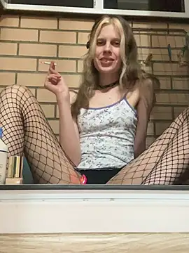 Maxine gold online show from July 5, 2026, 9:54 pm