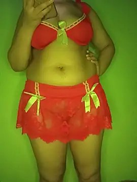 kamilia sexyy online show from June 17, 2026, 8:08 pm