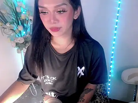 Darkness Angel online show from June 25, 2026, 5:12 am