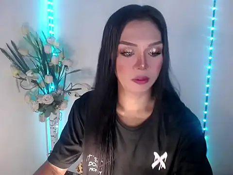 Darkness Angel online show from June 25, 2026, 3:04 am