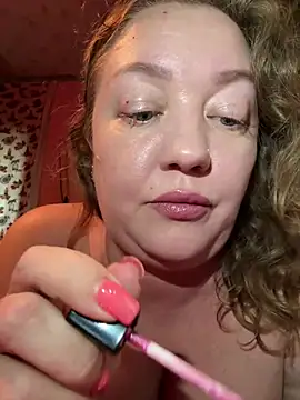 BBBWOOW online show from July 28, 2026, 9:06 am