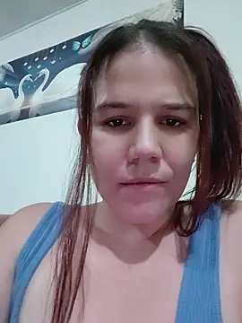 Snapshot of MailyRoux chatting on July 18, 2026, 1:47 am MailyRoux online show from July 18, 2026, 1:47 am