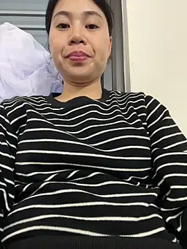 Yinini online show from March 13, 2026, 2:22 pm