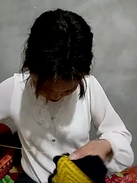 Anna 516 online show from March 19, 2026, 12:16 pm