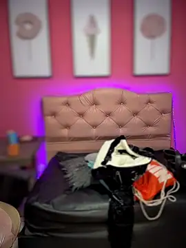 Karolaiin LS online show from March 8, 2026, 1:25 pm