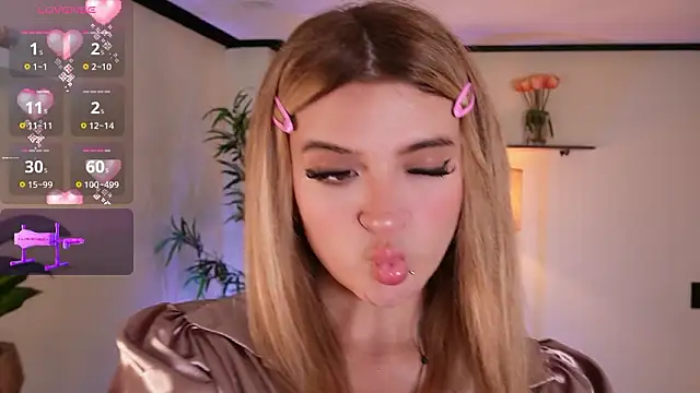 Snapshot of Kore__1 chatting on March 4, 2026, 7:43 pm Kore 1 online show from March 4, 2026, 7:43 pm