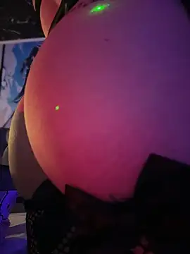 Maaddy LS online show from March 18, 2026, 8:21 pm