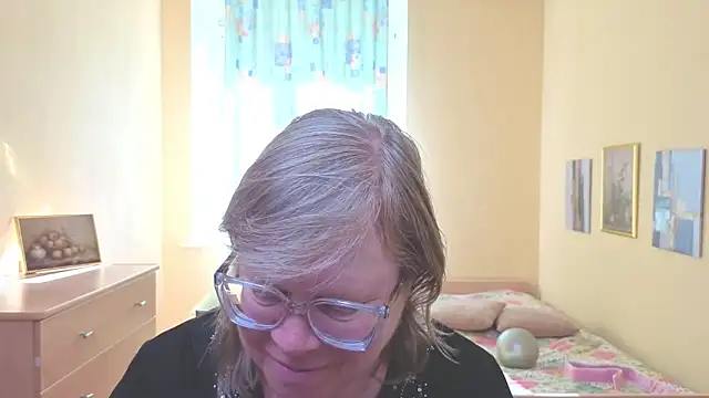 Emma Eclipsee online show from March 15, 2026, 11:06 am