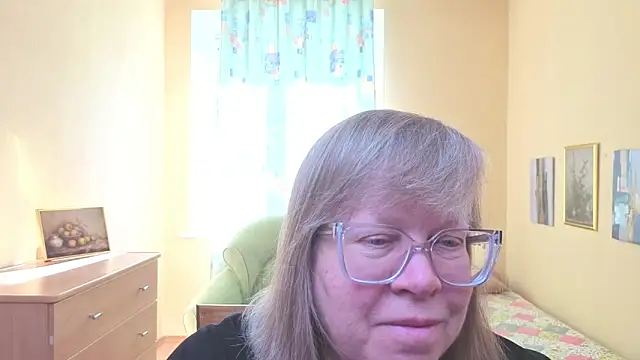 Emma Eclipsee online show from March 11, 2026, 11:15 am