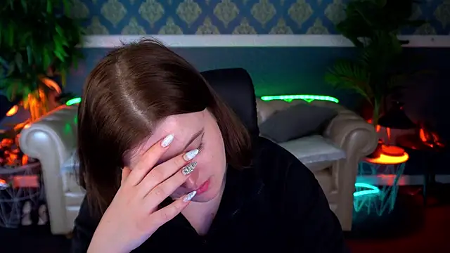 KristiFoxy online show from April 29, 2026, 3:00 am