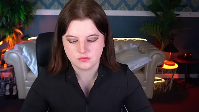 KristiFoxy online show from April 24, 2026, 12:18 pm