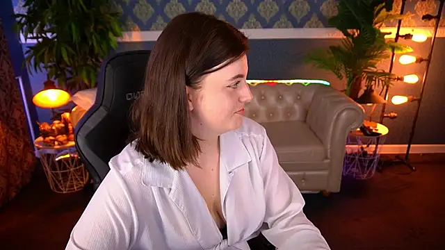 KristiFoxy online show from June 13, 2026, 12:36 pm