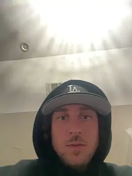 xxlivecouple online show from February 19, 2026, 5:48 am