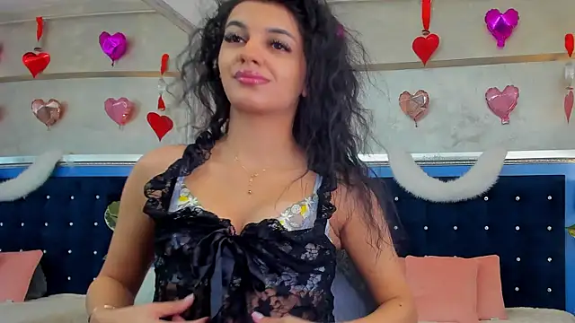 YasmineDelight online show from March 3, 2026, 7:48 am