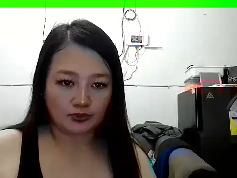 Snapshot of UrLovelyWetPussy chatting on March 4, 2026, 11:29 am UrLovelyWetPussy online show from March 4, 2026, 11:29 am