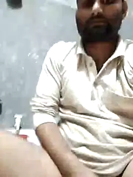 Snapshot of sos-boy chatting on February 18, 2026, 7:10 pm sos-boy online show from February 18, 2026, 7:10 pm