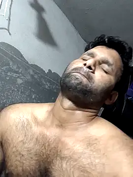 Snapshot of sos-boy chatting on March 5, 2026, 4:31 am sos-boy online show from March 5, 2026, 4:31 am