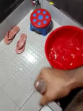 Snapshot of sos-boy chatting on March 5, 2026, 6:26 pm sos-boy online show from March 5, 2026, 6:26 pm