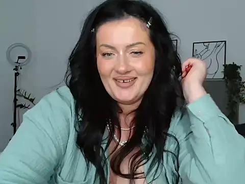 Jasmin0e online show from March 27, 2026, 10:11 pm