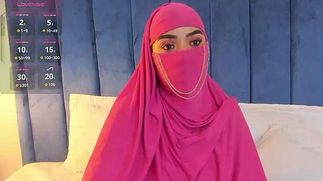 fatimarab   online show from February 11, 2026, 3:50 am