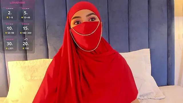 fatimarab   online show from February 13, 2026, 3:28 am