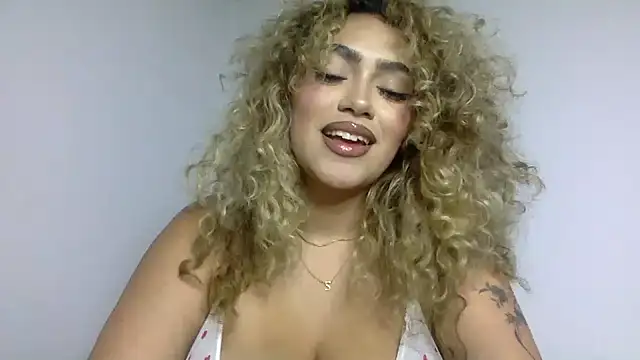 Maddy Beluci online show from July 19, 2026, 4:32 am