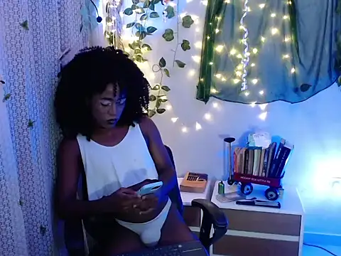 zafiro blu online show from March 24, 2026, 2:06 pm