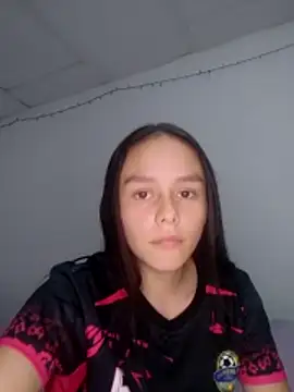 lexiyan26 online show from February 4, 2026, 7:31 pm