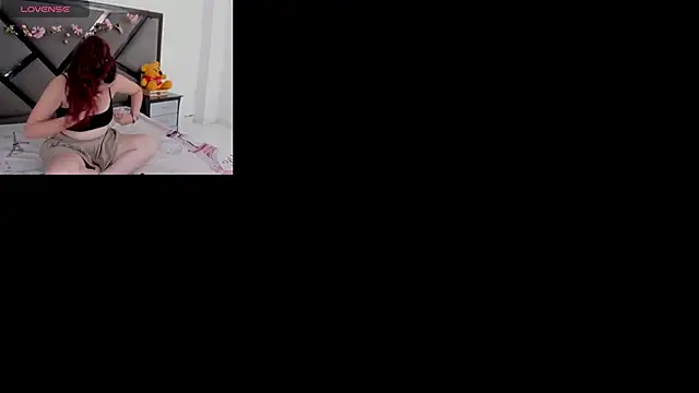 CarolRousee online show from May 4, 2026, 7:28 pm
