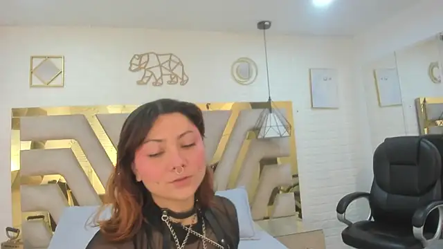 Goldentemptation  online show from April 30, 2026, 1:29 pm