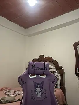 daniteen hot online show from February 3, 2026, 12:43 am