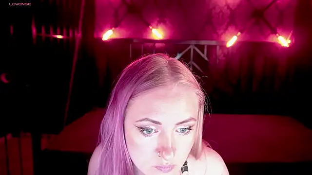 DramaQuenns online show from June 14, 2026, 5:41 am