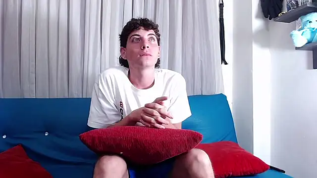 Perseo hot x online show from February 4, 2026, 1:44 am