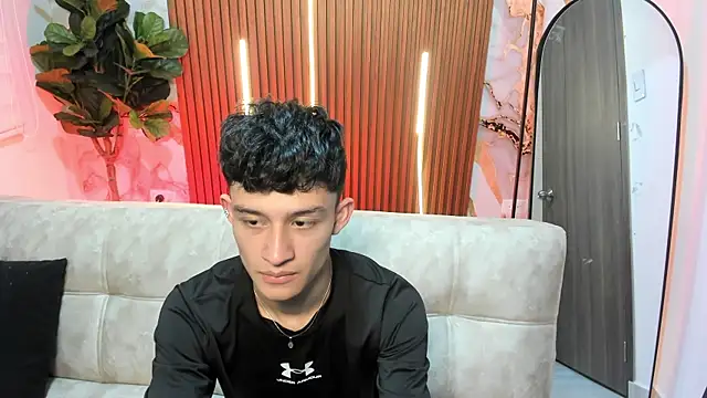 Patrick Howland  online show from February 14, 2026, 3:40 am