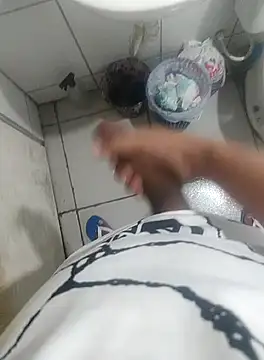 dudugts7 online show from February 3, 2026, 2:21 am